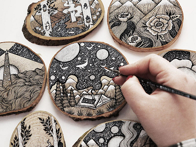 Black & White Wood Slices // menisart.etsy.com