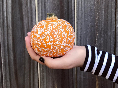 Halloween Pumpkin Decorating!