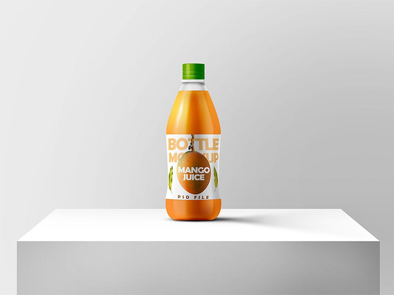 Orange juice bottle mockup - Smarty Mockups