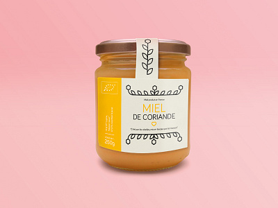 Honey 2d bee beekeeper illustration jar logo miel mockup packaging