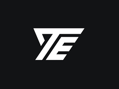 TE letter monogram logo