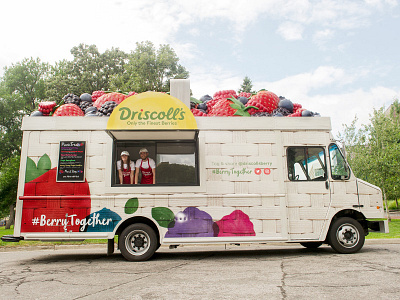 It's a food truck that gives away berries. automobiles desing food truck graphik vroom vroom