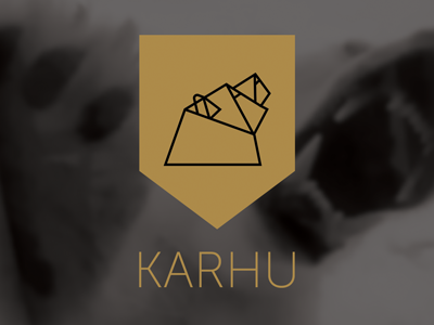 Jääkarhu bear geometric gold logo