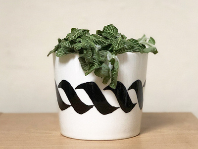 Hand-painted Plant Pot blackletter calligrafia calligraphy calligraphy design ceramics gifts graphic design handmade handpainted plant pots pots