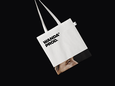 Shopping bag. Wanda