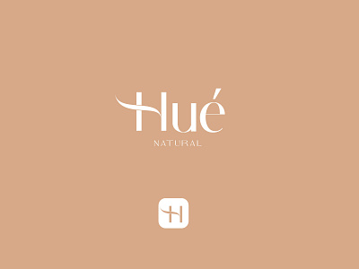 Hué natural logo beauty boutique branding cosmetic elegant fashion hair logo luxury minimal natural online premium salon sleek style wellness women