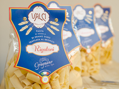 Valci - Pasta Label - Rigatoni brand branding domenico di donna domenico marco di donna food food label food logo giuseppina grieco label logo pasta pina grieco rigatoni valci
