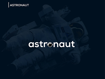 Astronaut Minimal Logo app astronaut clean creative logo logoart logomark minimal minimalist space unique web