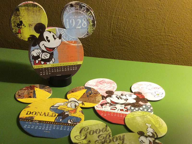 Desktop Calendar (2011) mickey friends consumer calendar die-cuts home stationery