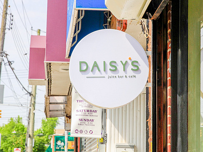 Daisy's Juice Bar & Café | Signage