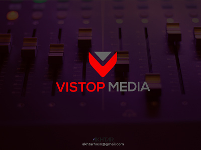 Vistop Media Logo Design. branding graphic design gym and fitness logo