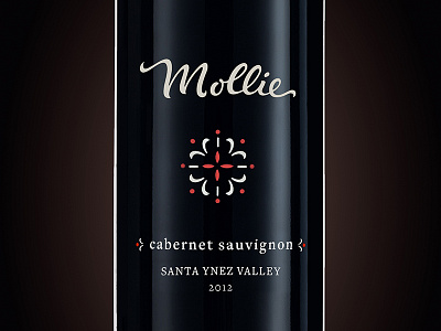 Mollie Wine Bottle design illustration label lettering package print screen wine