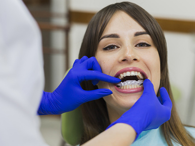 Realizzazione Siti Web Per Dentisti ed Odontoiatri - Italia*