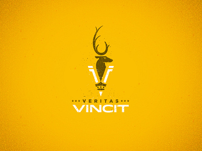 Veritas Vincit Logo