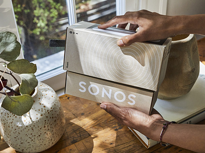 Sonos Roam Packaging