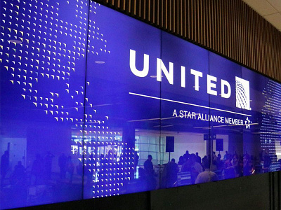 United Airlines Video Wall Branding
