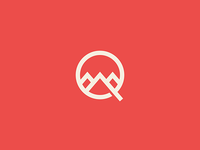 Q icon logo mountains q