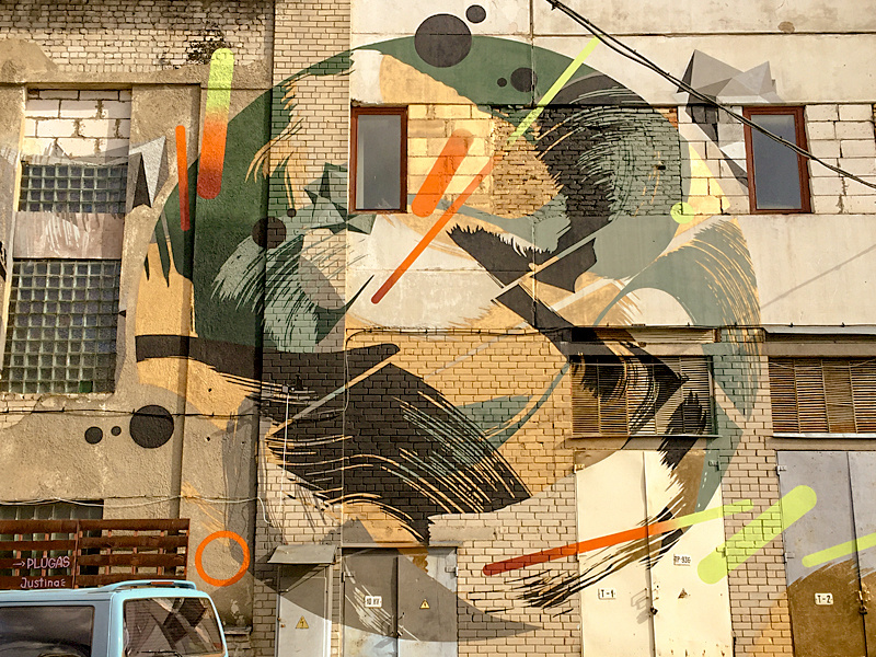Abstract mural spraypainting walldecor graffiti acrylic mural neomural lithuania lettering plugas