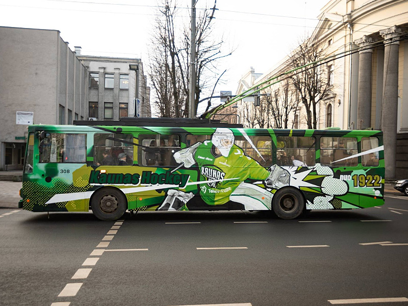 Kaunas Hockey trolleybus neomural design graffiti spraypainting kaunas plugas