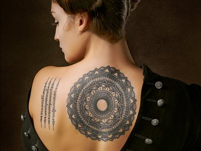 TATTOU brown mandala