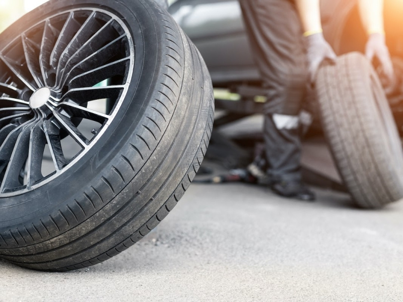 Spare Tire Installation by Tom peter on Dribbble