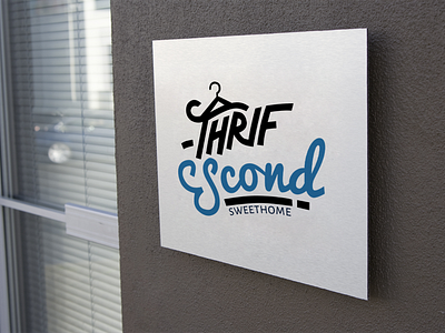 Logo typography Thrift scond