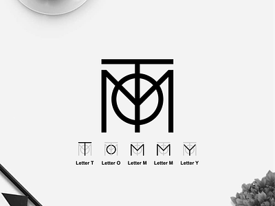 TOMMY Name Logo