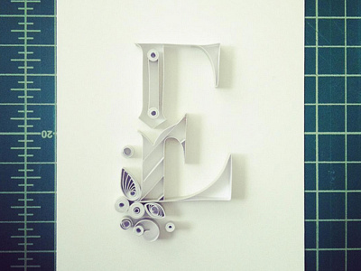 JJBLN - E alphabet font handmade lettering quilling typography