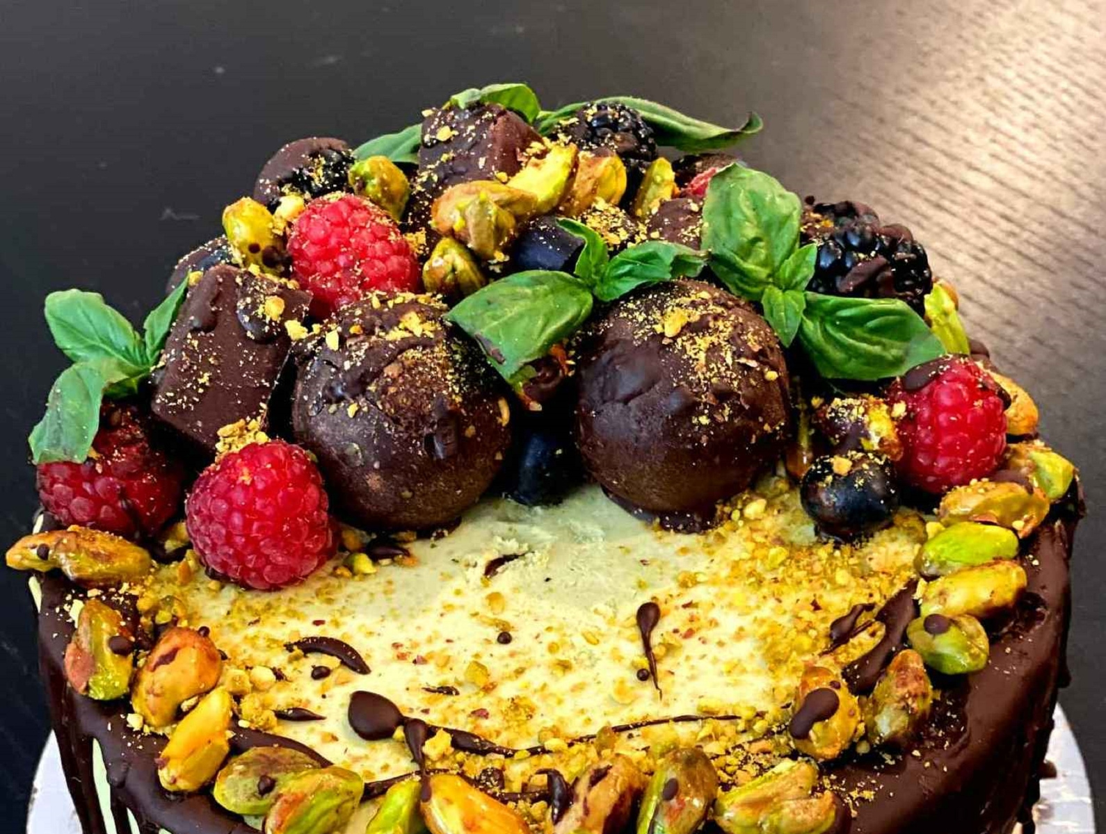 Vegan Shop | Buy Vegan Cakes, Sweets & Delights Online | Sweegan by