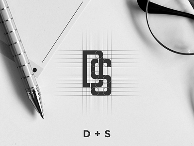 DS MONOGRAM LOGO PROCESS