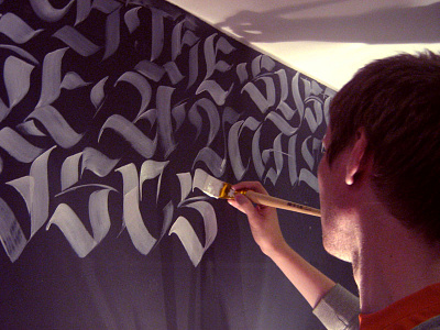 Calligraphy on the walls brush calligraphy fraktur kinessisk letter letters paint typography walls