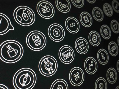 getothercircles.com | icon set (230) analytics apple beer bike bin checmark clocks device free icons iphone macbook outlines pen player refresh safari set settings tea vectors