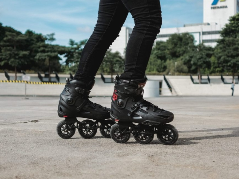 Top 10 Best Inline Skates for Outdoors 2022 by Zain Randhawa on Dribbble