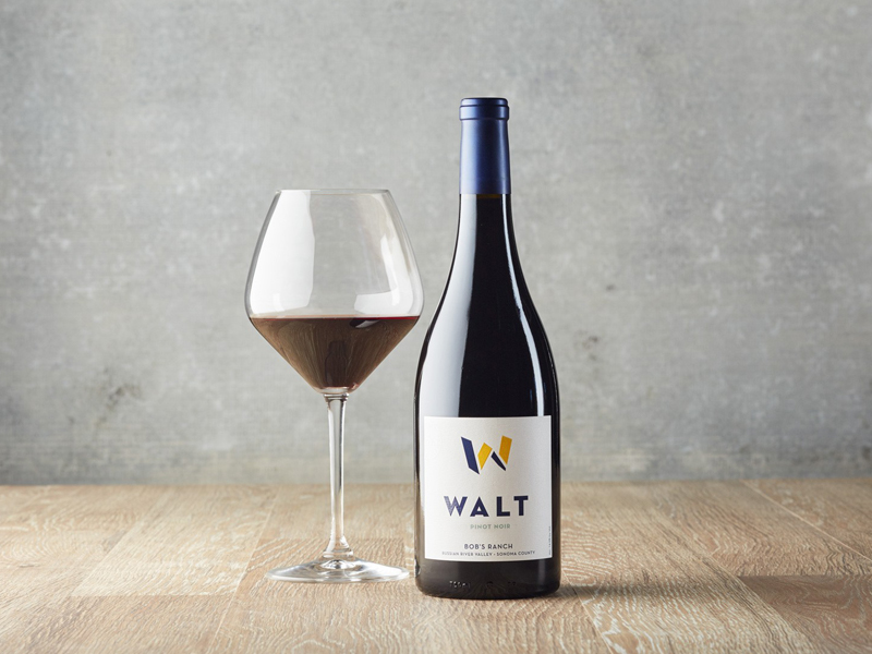 Walt wines bottle glass bgd