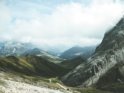 South Tyrol View Hiking cc0 download free free for commercial use freebie freephoto freestock lifestyle photography social media images stockphoto