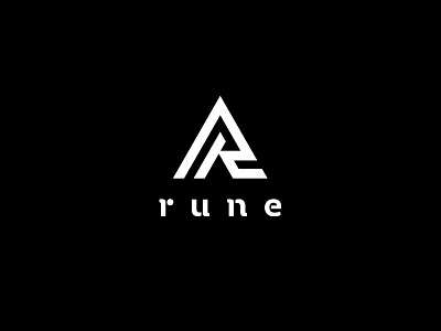 Rune r rings sharp triangle