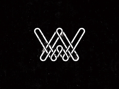 A / W Monogram a chalk interlocking loops monogram textured threads w