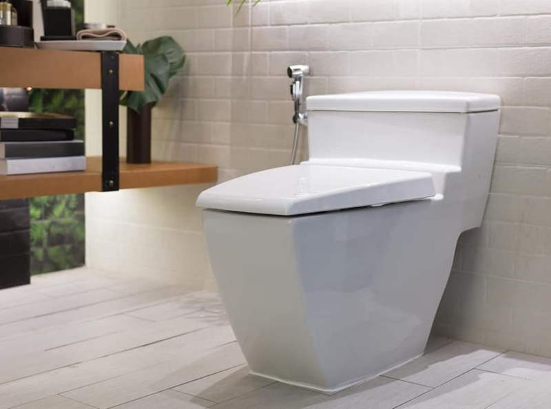 7 Best Bidet Converter Kit with Ultimate Buying Guide by ryan smith on