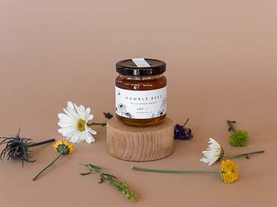 Humble Bees Packaging bees branding flowers food honey illustration label logo packaging photography typography