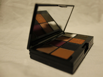 Product Photography | Eyeshadow Palette