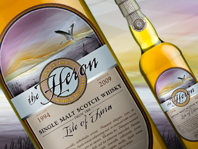 Distillerie The Heron :: packaging project animal bottle label brand packaging whisky