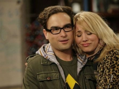 Big Bang Theory: 5 Scenes That Never Fail To Pull On Our Heart-S big freinds tv show friends the big bang theory