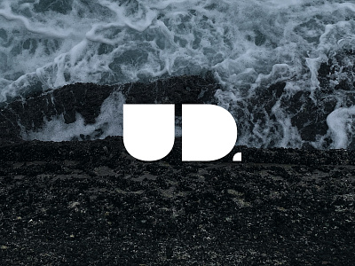 Unsystematic Designs Minimal Design - Letter U & D