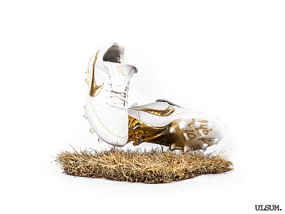 Nike Tiempo R10 'Touch of Gold' football nike r10 soccer tiempo touch of gold