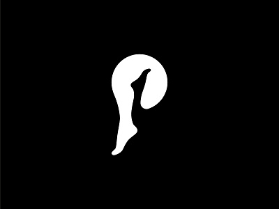 P Feet Logo