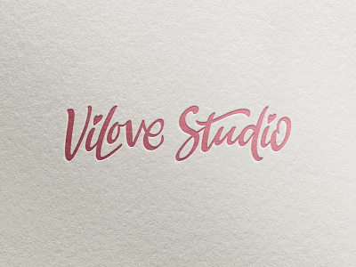Vilove beauty studio logo
