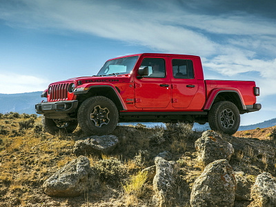 Jeep Gladiator and a ANNOUNCEMENT graphic design