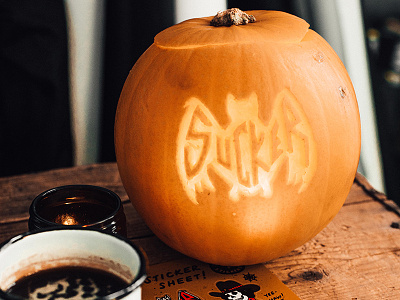 HAPPY HALLOWEEN! bat carving halloween pumpkin sucker