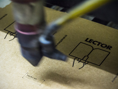 LECTOR - Maquinario cardboard lasercut logo packaging productdesign prototype