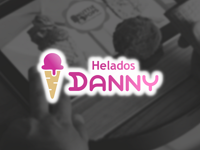 Creación de Logotipo Helados  DANNY